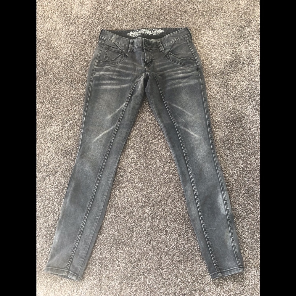 Express Zelda slim fit ultra low rise jeans